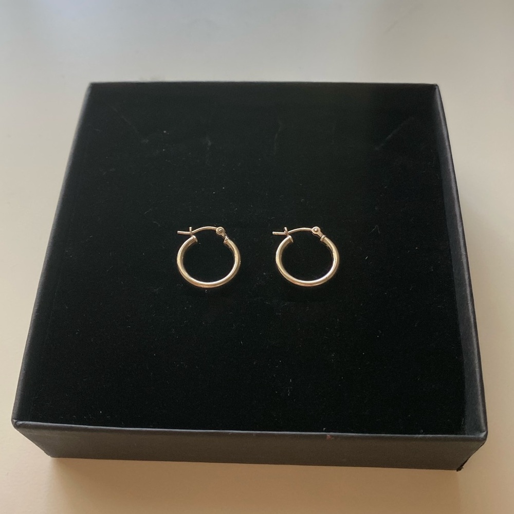 Small Silver Hoop Earrings